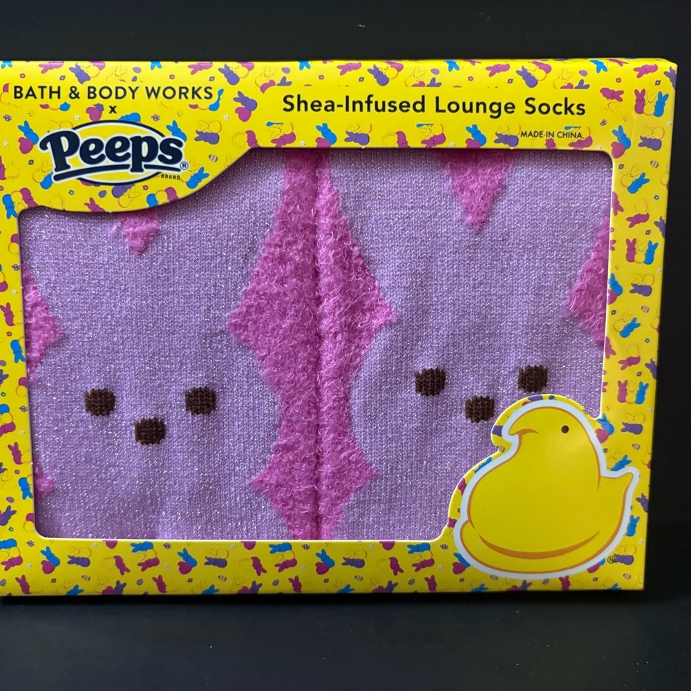**AFTER EASTER SALE**Bath & Body Works Pink Shea-Infused Lounge Socks
